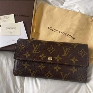 Louis Vuitton Portofeuil Sara Monogram Wallet